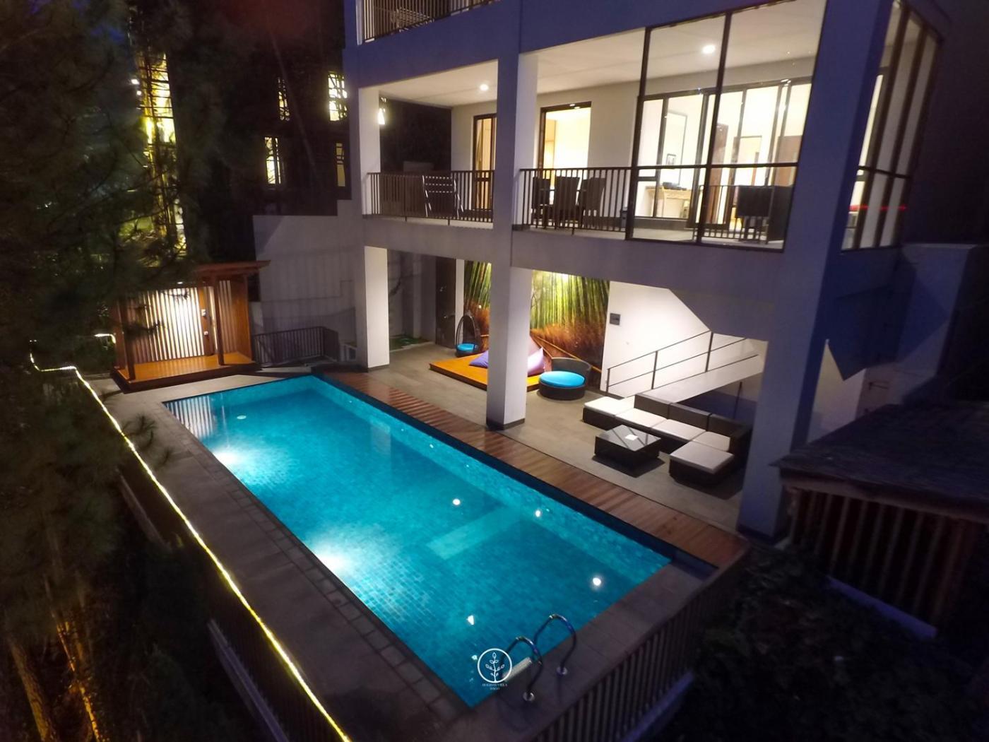 Narwastu Hill View Villa 6 Bedrooms With A Private Swimming Pool Bandung Eksteriør billede
