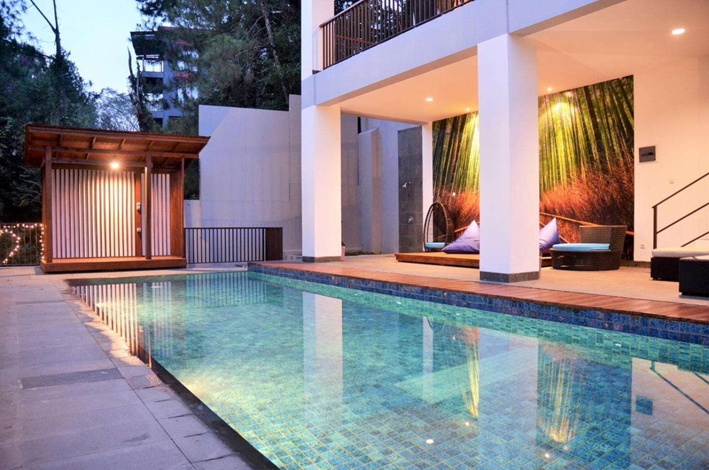 Narwastu Hill View Villa 6 Bedrooms With A Private Swimming Pool Bandung Eksteriør billede