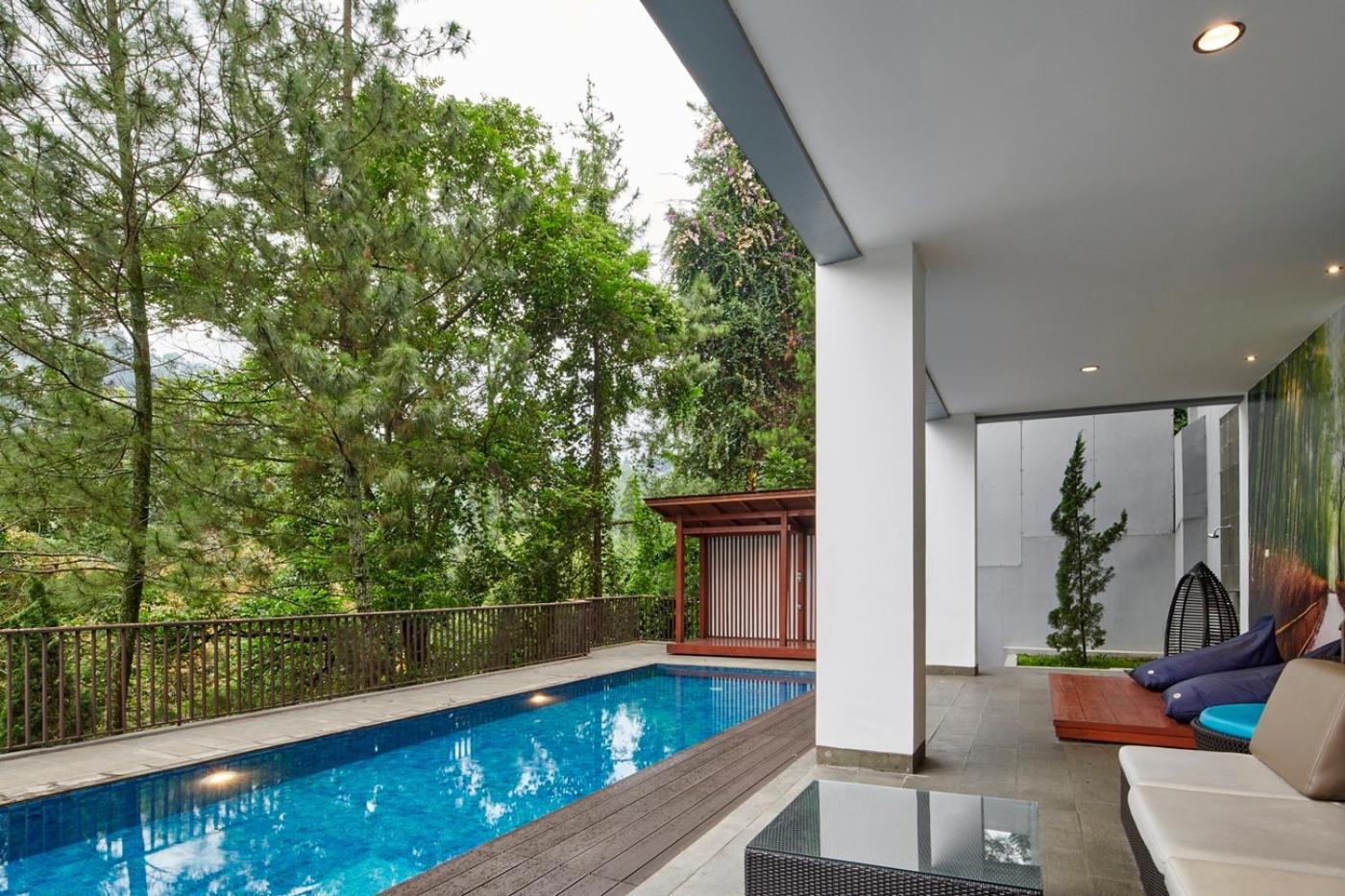 Narwastu Hill View Villa 6 Bedrooms With A Private Swimming Pool Bandung Eksteriør billede