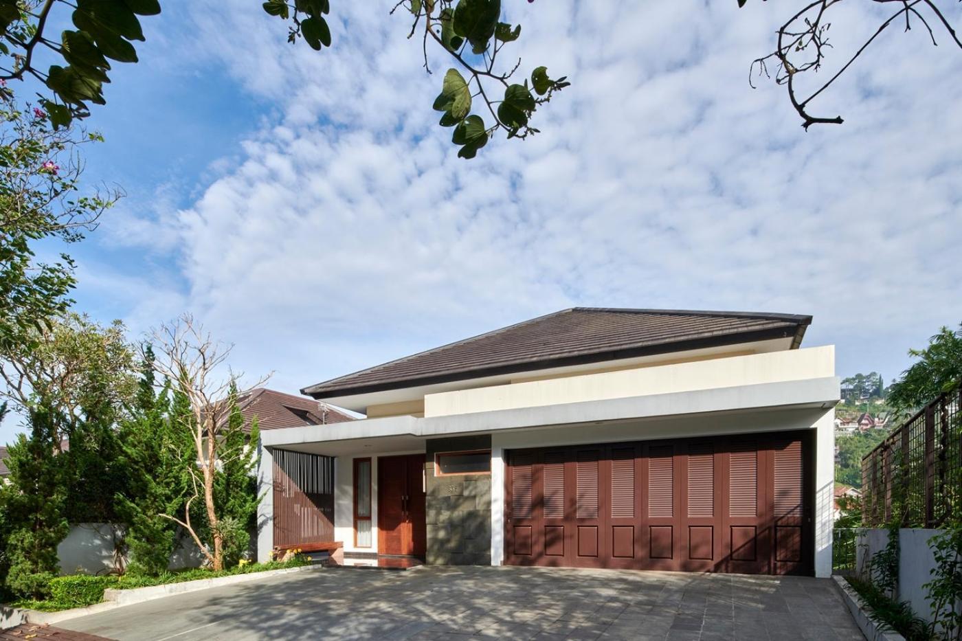 Narwastu Hill View Villa 6 Bedrooms With A Private Swimming Pool Bandung Eksteriør billede